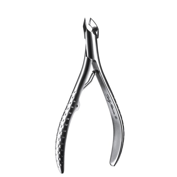 Sally Hansen Nip 'Em Neat Cuticle Nipper