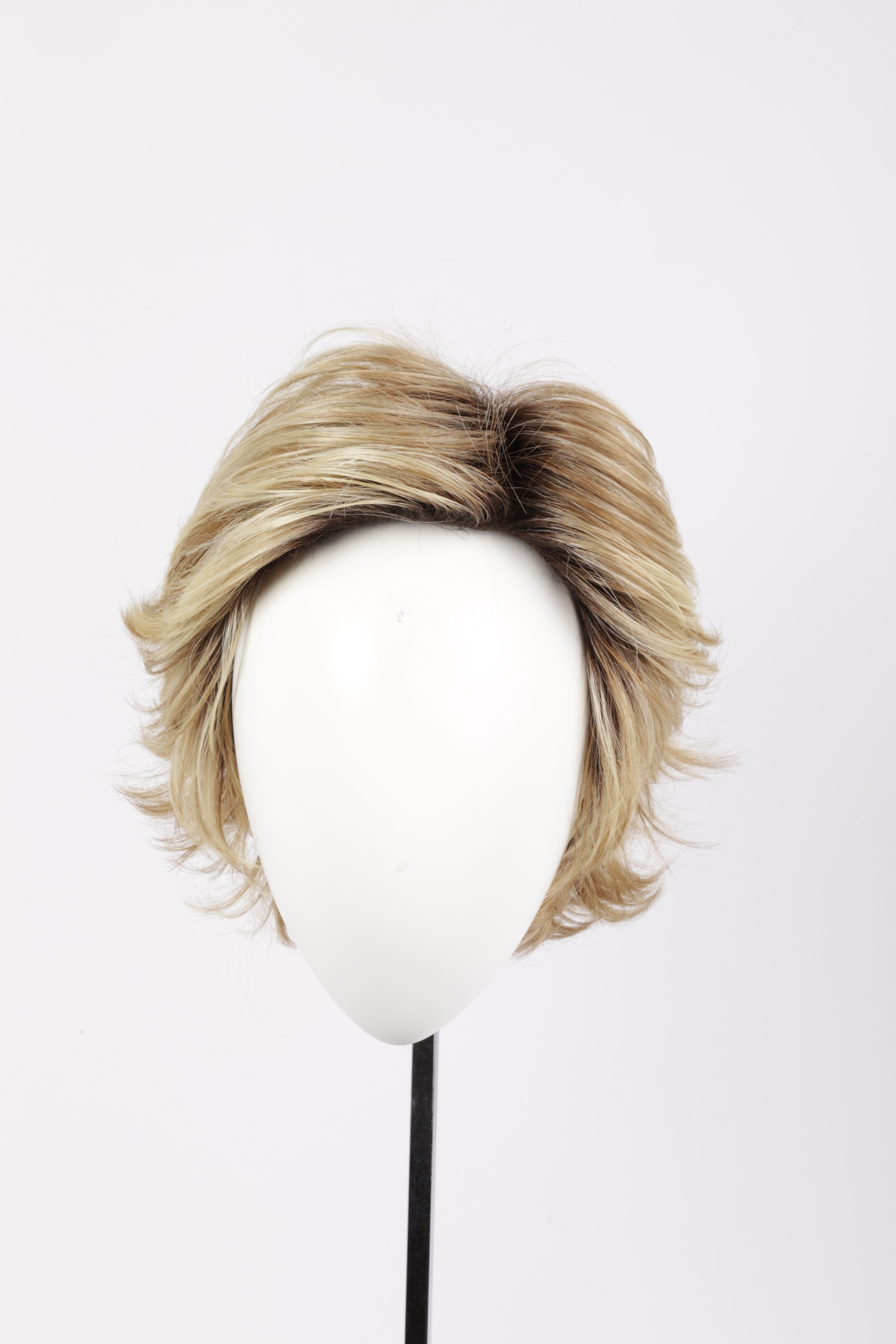 Hairdo Flirty Flip Wig