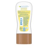 Johnson's Baby Oil Gel, Nourishes, 6.5 fl. oz, thumbnail image 2 of 8